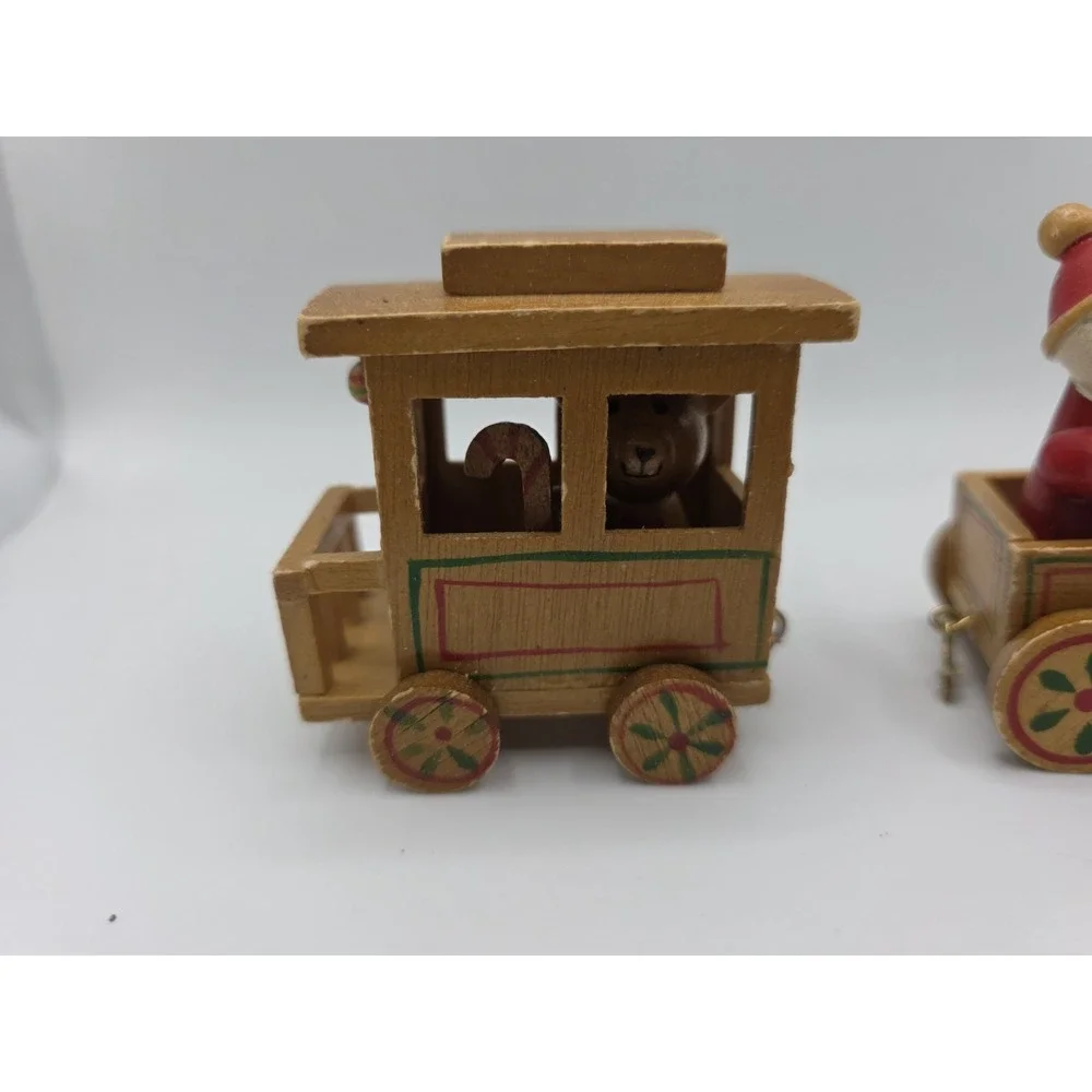 Vintage 1984 Wooden Christmas Choo Choo Train by Dakin Missing Middle Train